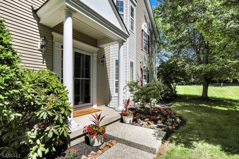 Hamilton Crest - Residential
