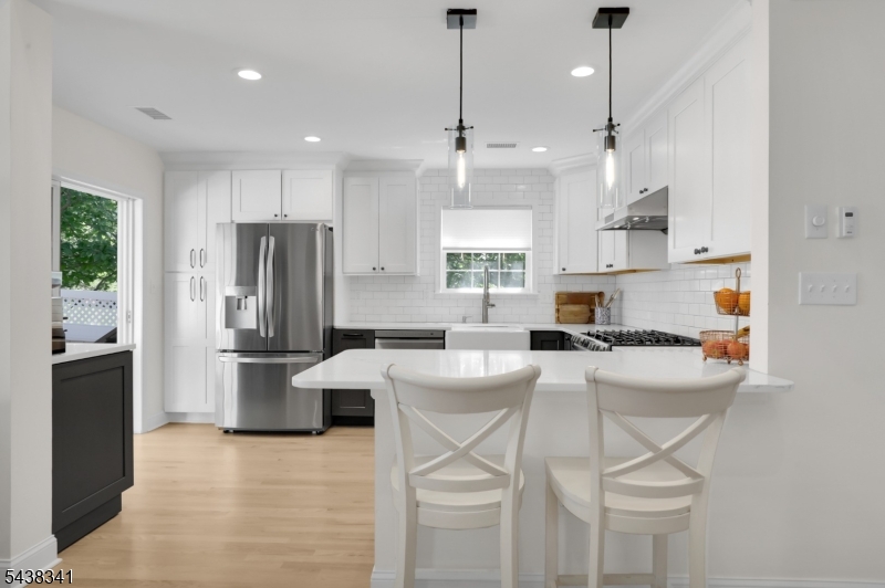 Hamilton Crest - Residential