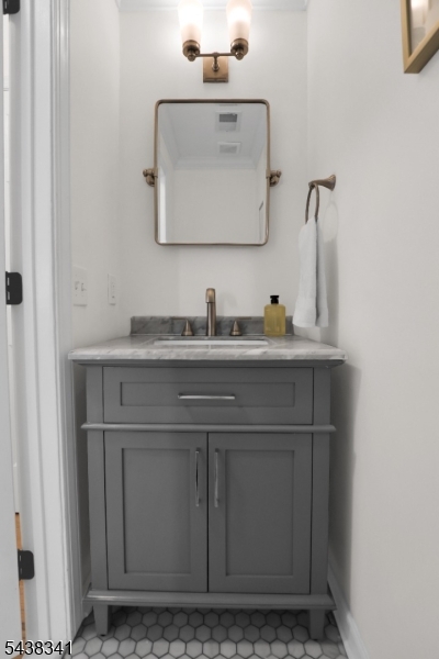 Hamilton Crest - Residential
