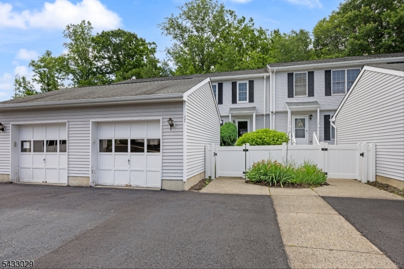 Meadowbrook Farms - Residential