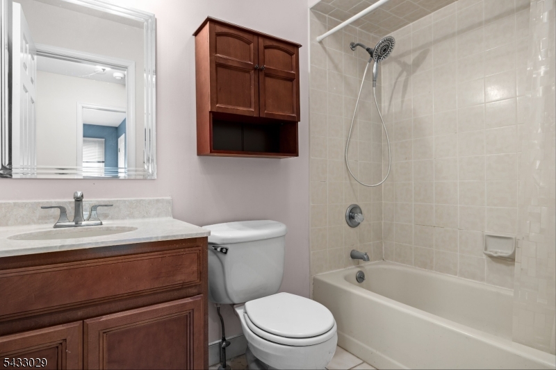 Meadowbrook Farms - Residential