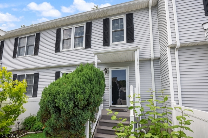 Meadowbrook Farms - Residential