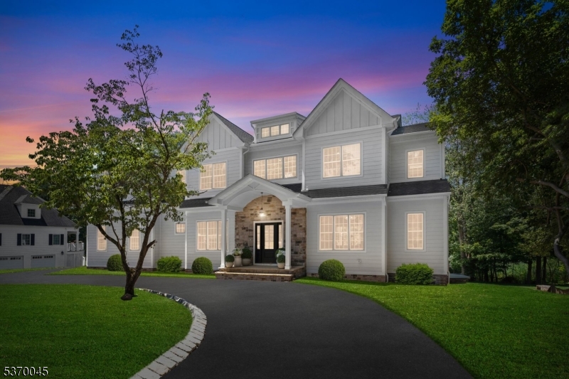 Riker Hill - Residential