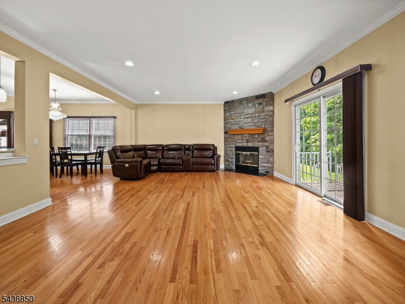 Mazdabrook Commons - Residential