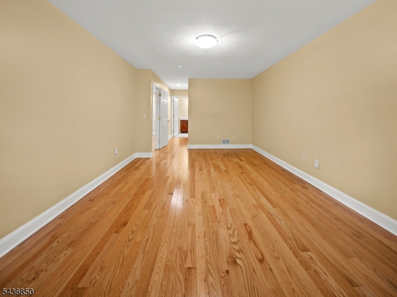 Mazdabrook Commons - Residential