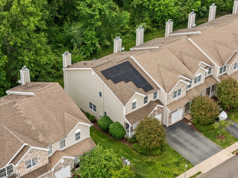 Mazdabrook Commons - Residential