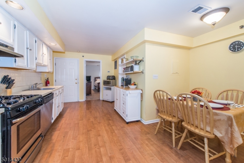 Oak Street Commons - Residential