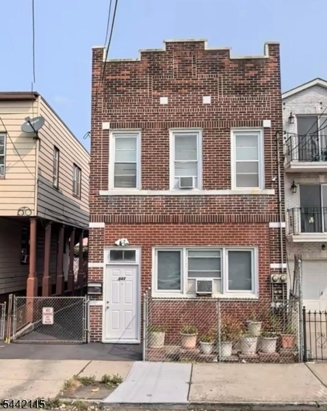 Charming 2-bedroom 2nd Floor apartment. Move-in ready and available Immediately. Spacious living room, kitchen, Living room and full bathroom, all for $1,900/month - Water included. No pets. Located in the heart of Newark, this beautiful, low-maintenance home is perfect, affordable and convenient.