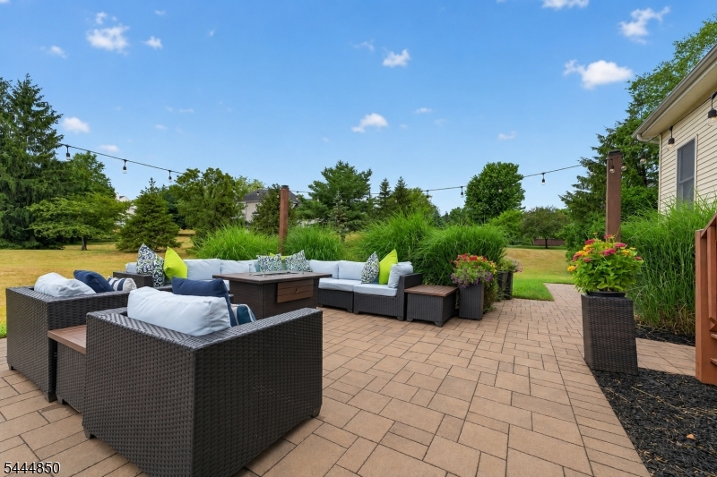 Hunterdon Pointe - Residential