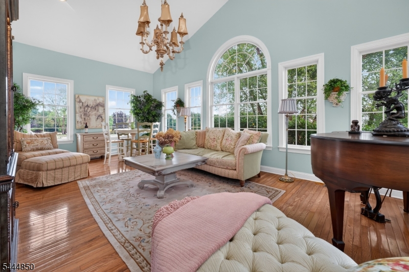 Hunterdon Pointe - Residential