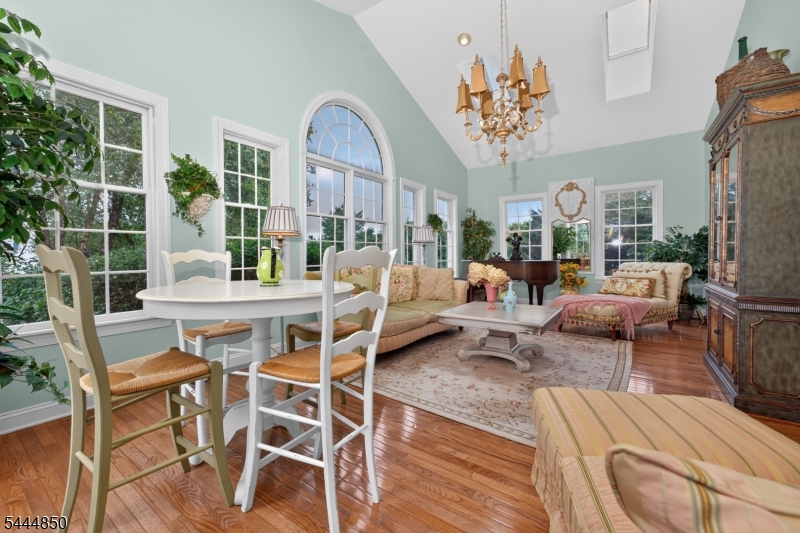 Hunterdon Pointe - Residential