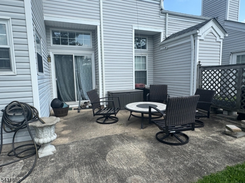 Long Meadow - Residential Lease