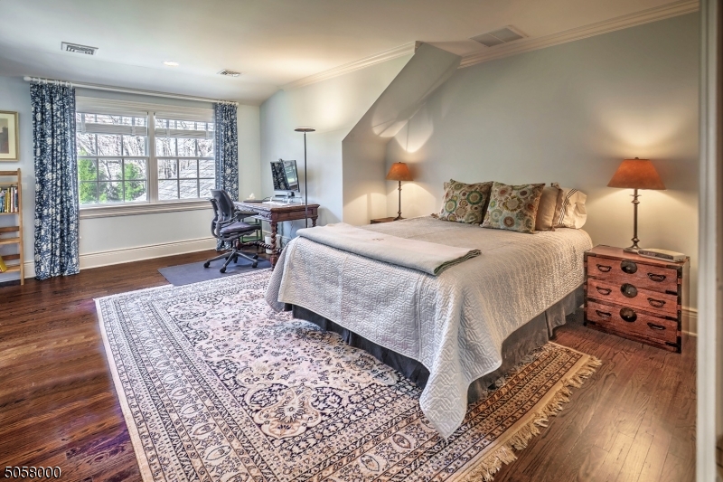 New Vernon - Residential
