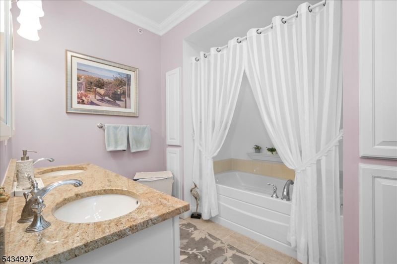 Warwick Grove - Residential