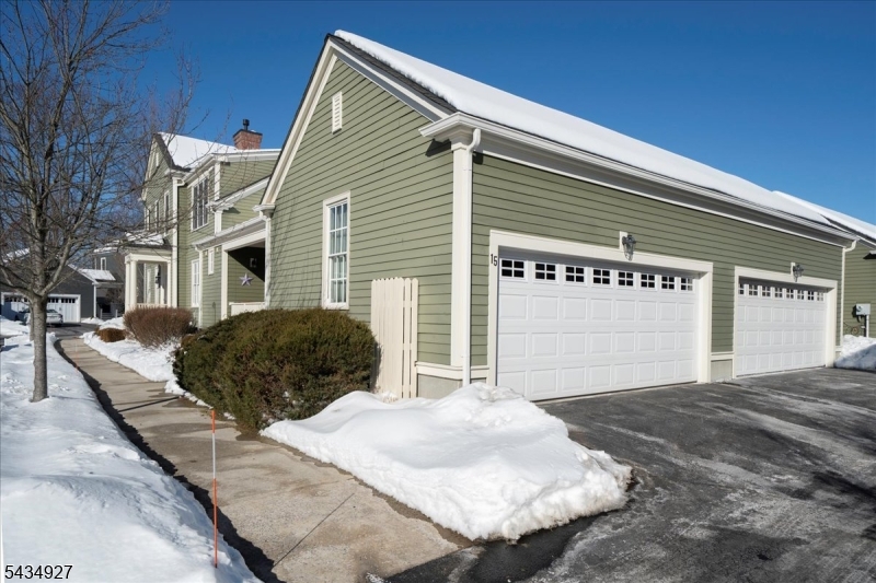 Warwick Grove - Residential