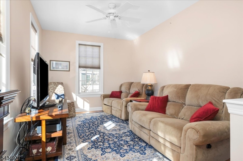 Warwick Grove - Residential