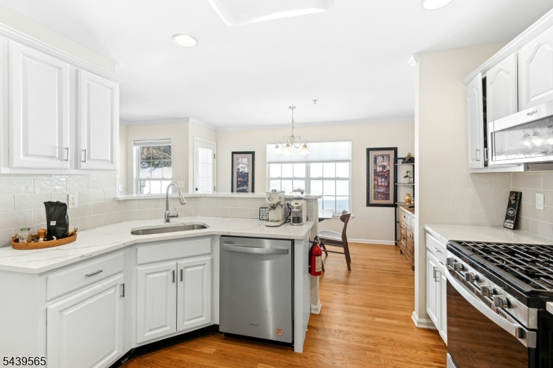 Mountainview at Green Brook - Residential