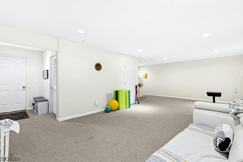 Mountainview at Green Brook - Residential