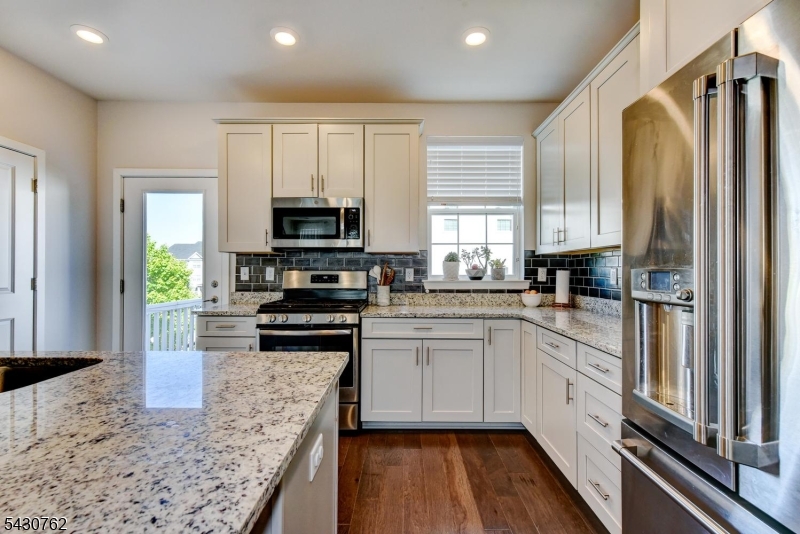 Fox Hollow - Residential