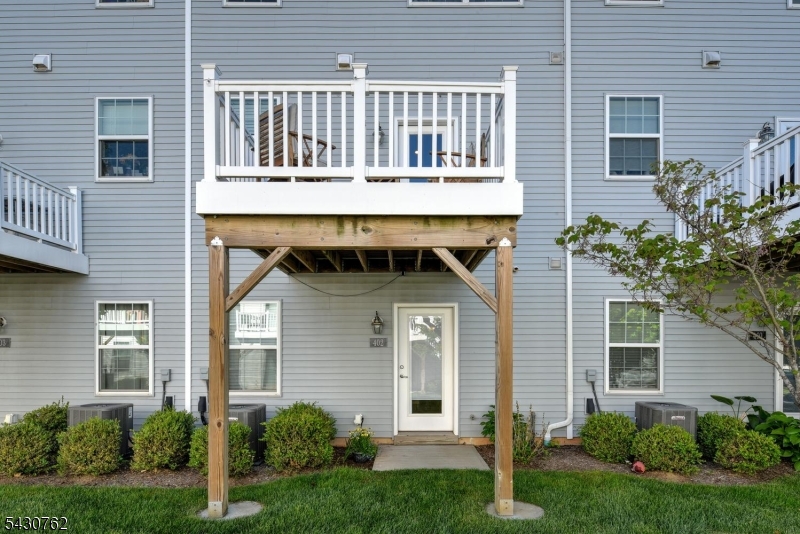 Fox Hollow - Residential