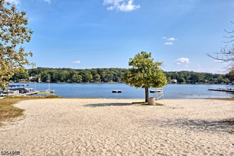 White Meadow Lake - Residential