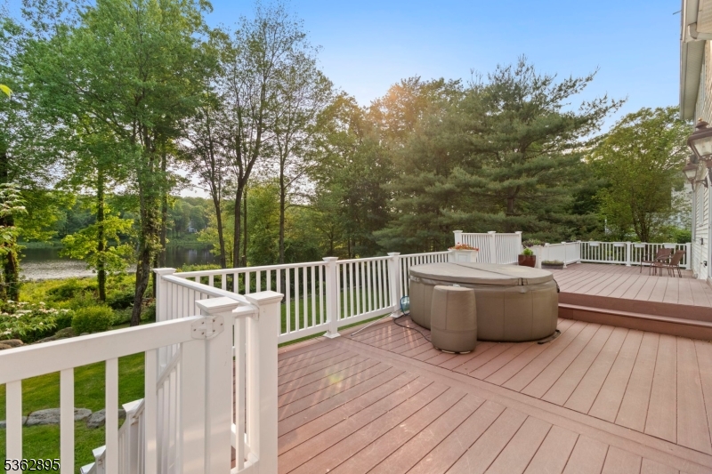 Woodlake Crest - Residential