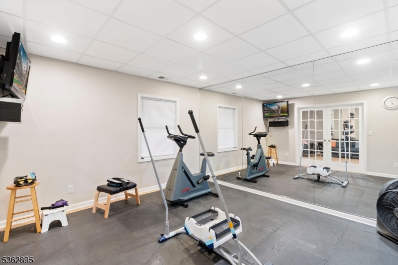 Woodlake Crest - Residential