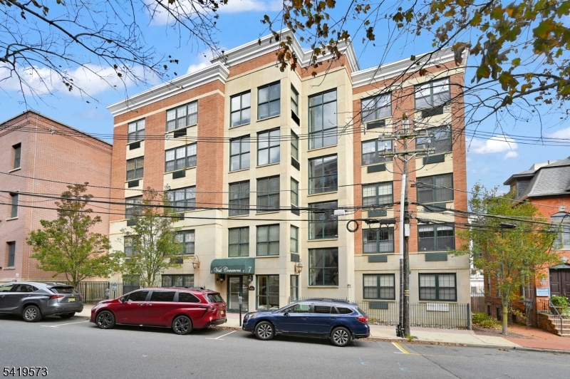 Valil Commons - Residential
