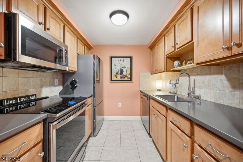 Valil Commons - Residential