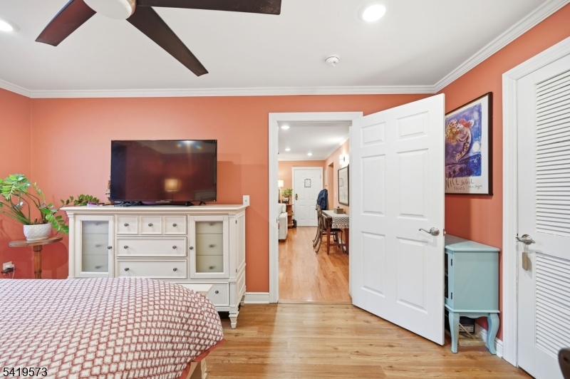 Valil Commons - Residential