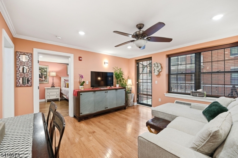 Valil Commons - Residential