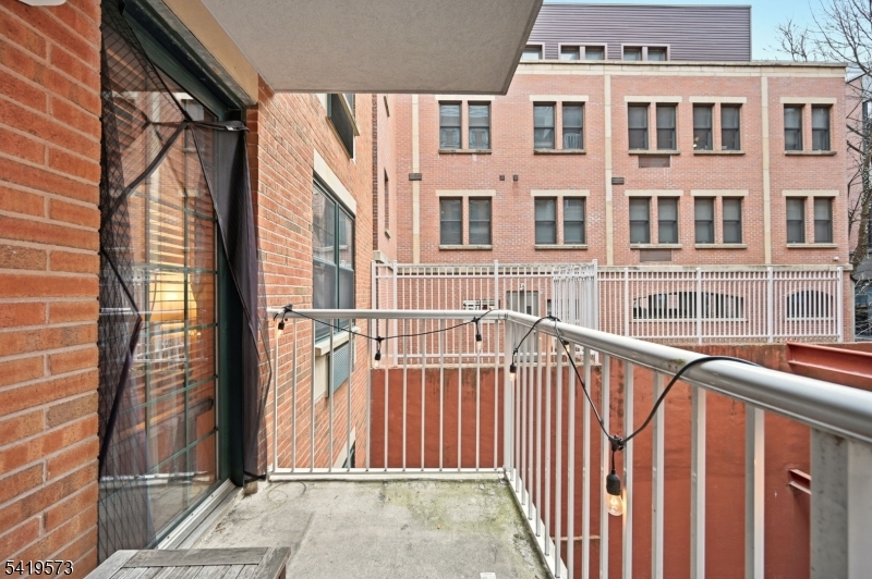 Valil Commons - Residential