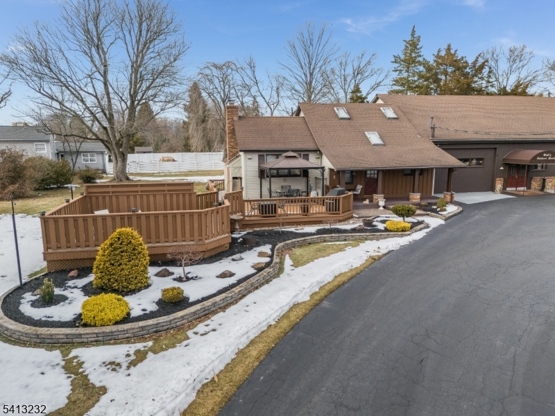 Ringoes - Commercial Sale