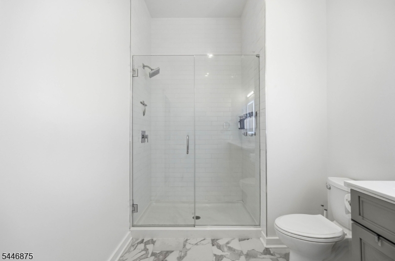 Skyview At Carriage City Pl - Residential Lease