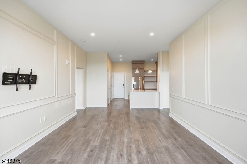 Skyview At Carriage City Pl - Residential Lease