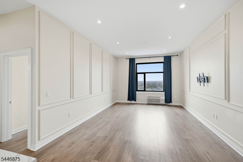 Skyview At Carriage City Pl - Residential Lease