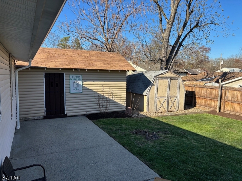 Lake Hiawatha - Residential
