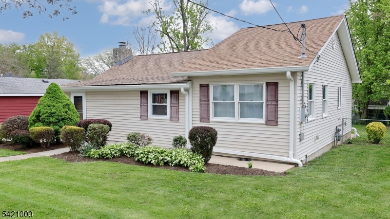 Lake Hiawatha - Residential