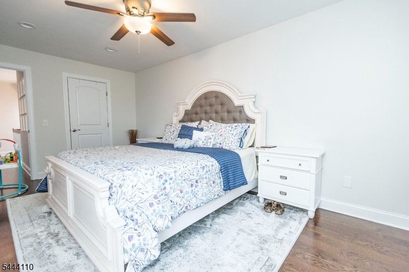 Hastings Square - Residential