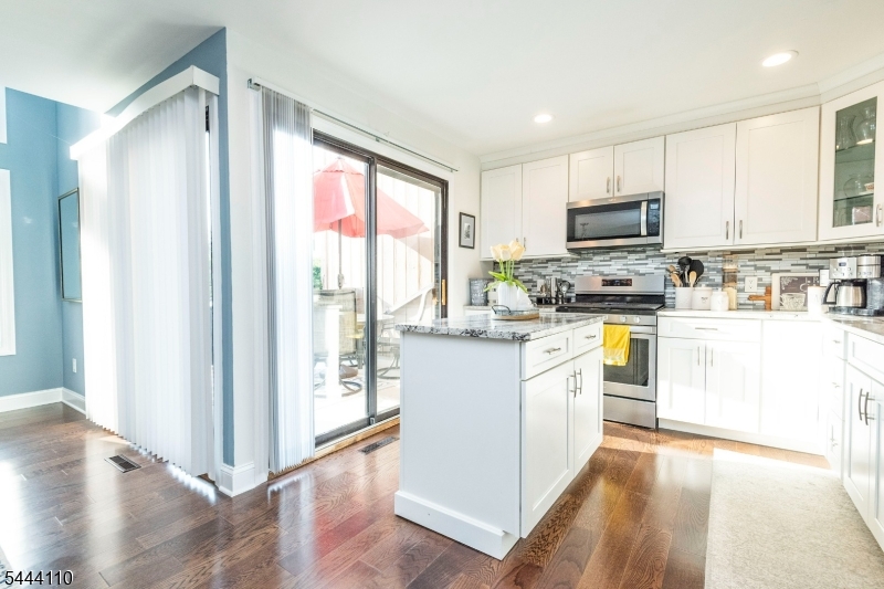 Hastings Square - Residential