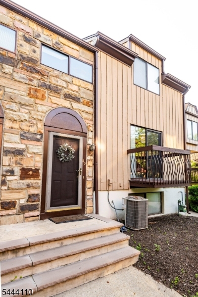 Hastings Square - Residential