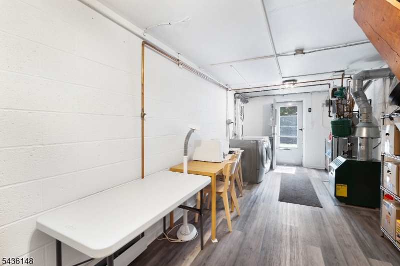 Anderson Brook Condo Assoc - Residential