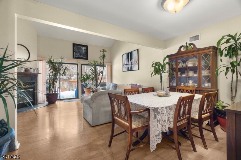 Hampton Commons - Residential
