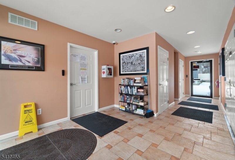 Hampton Commons - Residential