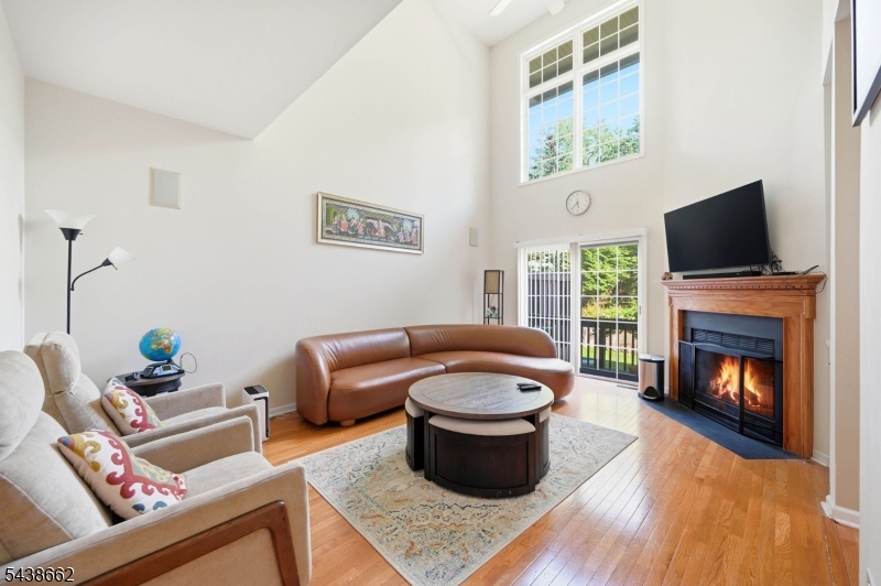 Roseland Green - Residential Lease