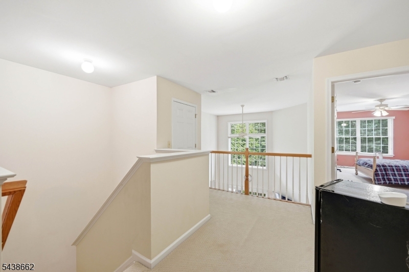 Roseland Green - Residential Lease