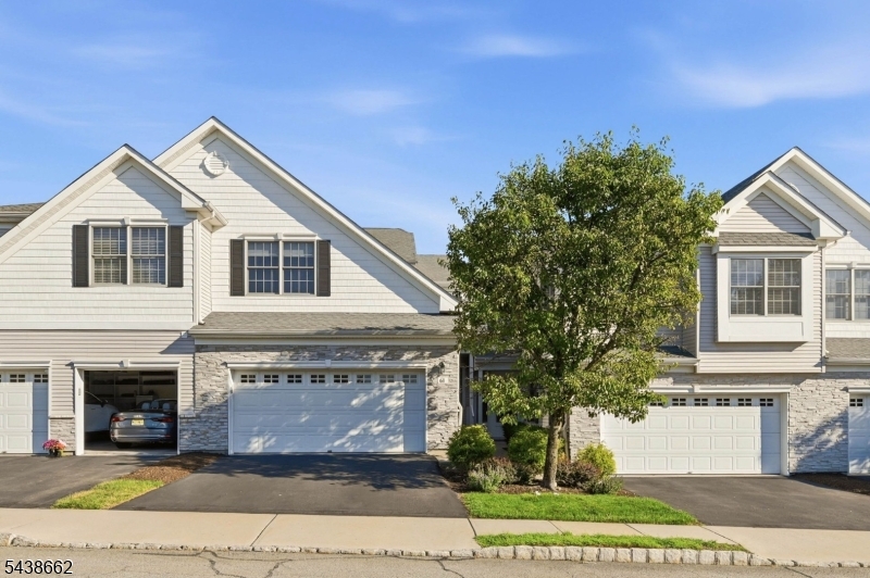 Roseland Green - Residential Lease