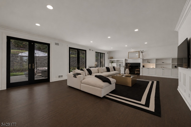 Upper Montclair - Residential