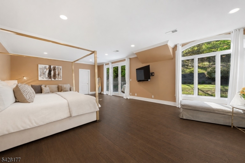 Upper Montclair - Residential