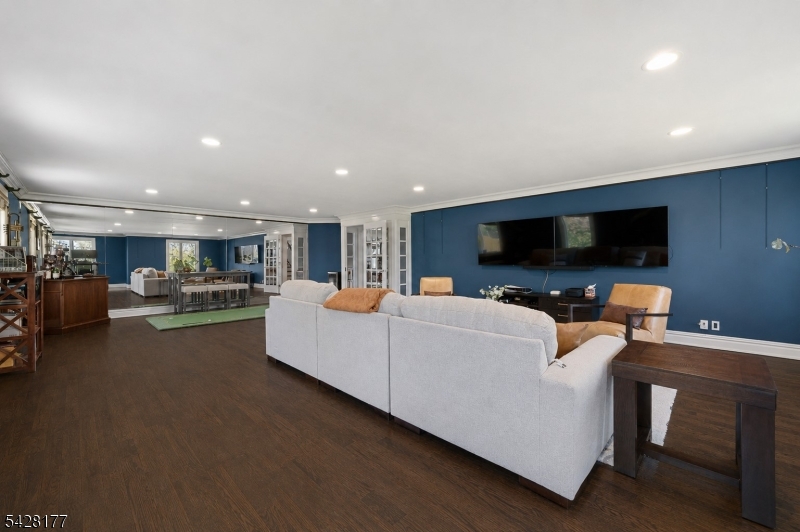 Upper Montclair - Residential